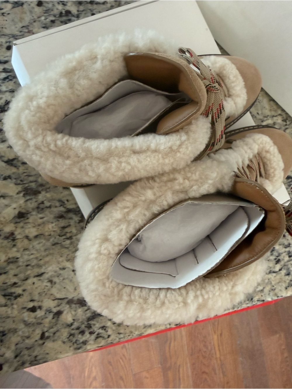 See By Chloé Eileen Tan Suede Lace-Up Sherpa Boots - Picture 5 of 10